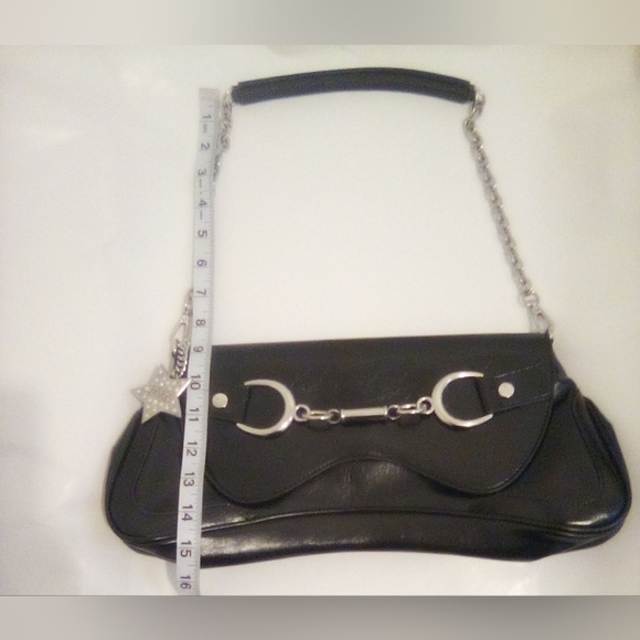 Paris Hilton Women's Rider Large Shoulder Baguette Bag Black Silver Chain - Picture 11 of 16